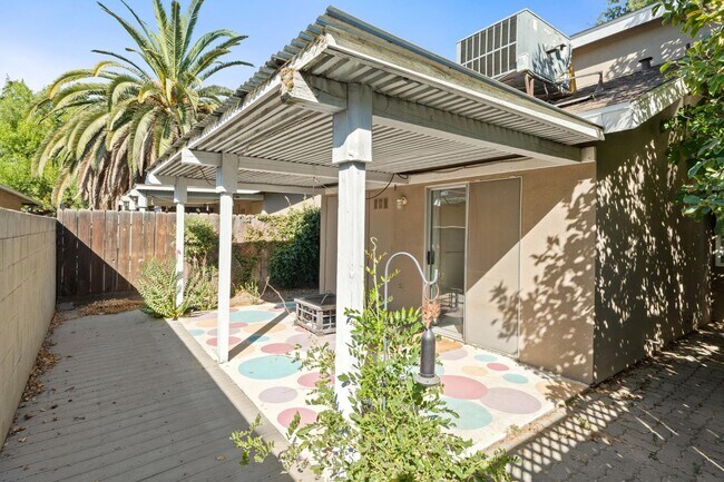Building Photo - 3770 W Barstow Ave