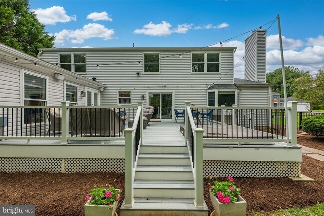 Building Photo - 11209 Maine Cove Dr