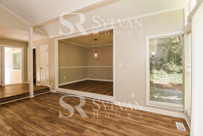 Building Photo - Living where You Love is Good for your Heart!
