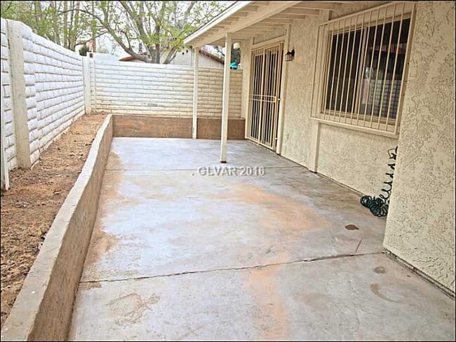 Building Photo - 833 Spyglass Ln