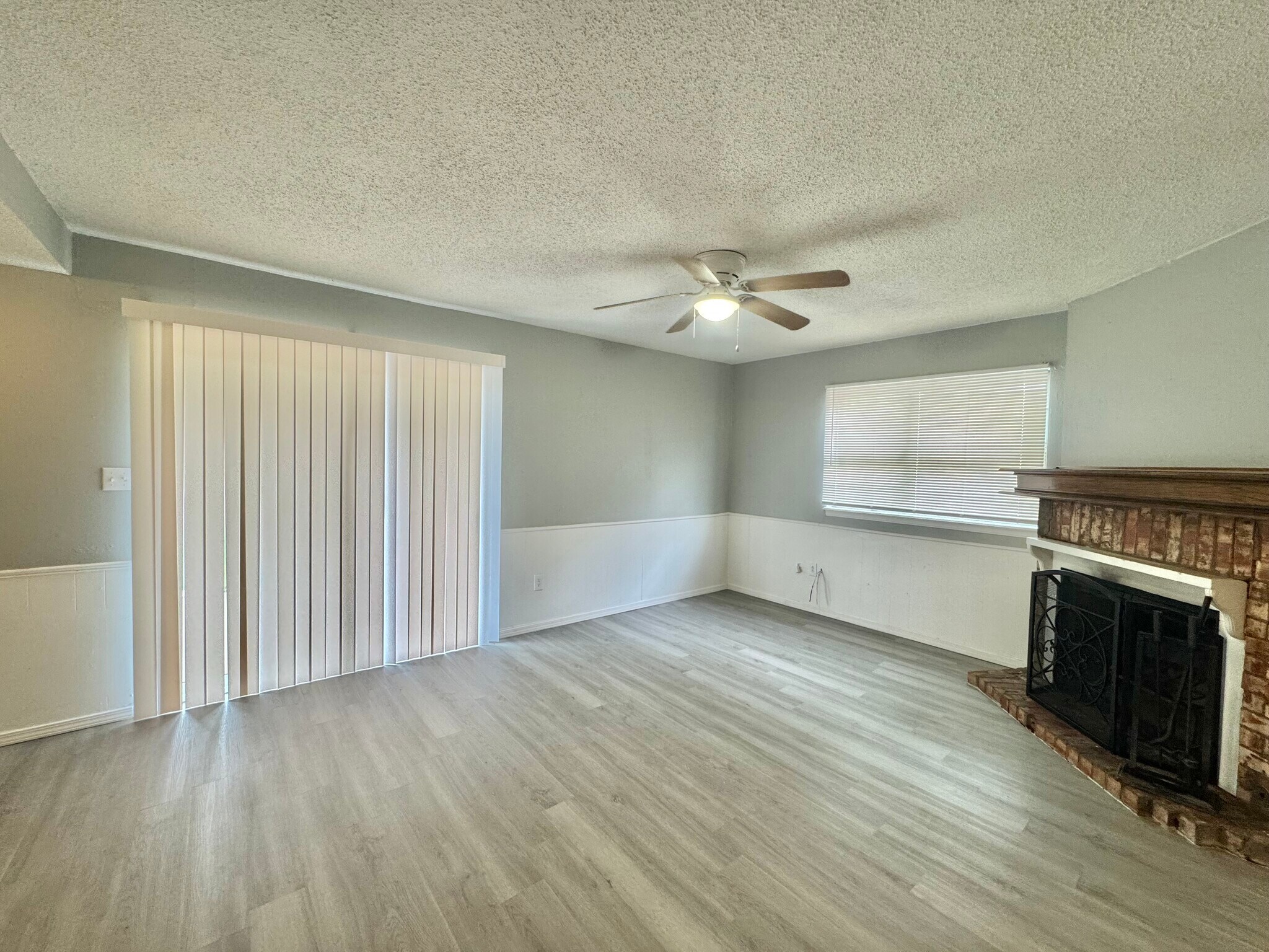 Building Photo - 3029 SW 62nd St