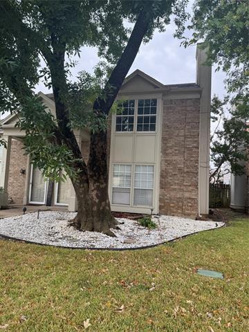 Building Photo - 1520 Beach Ln