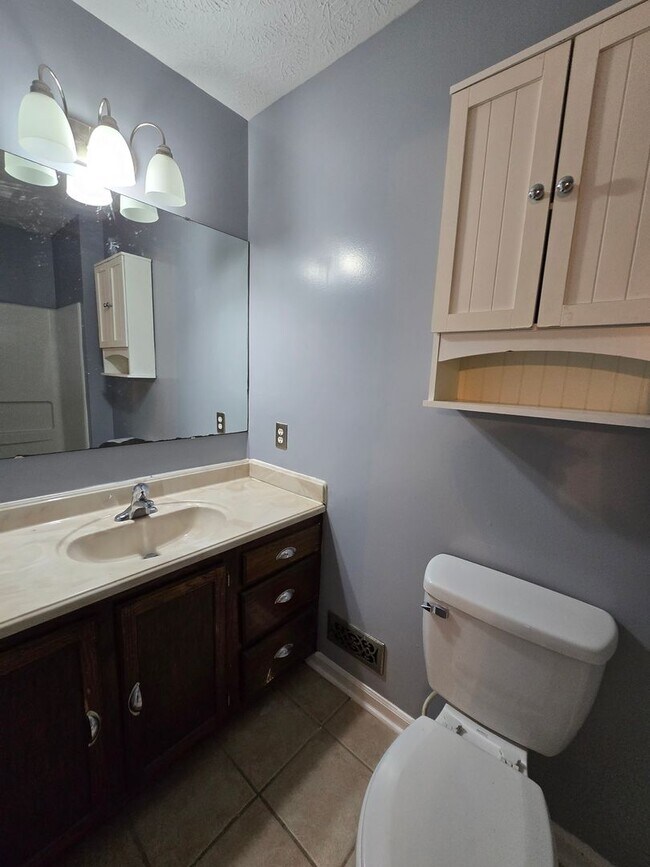 Building Photo - 6957 Bone Creek Dr