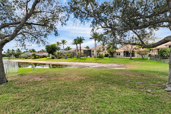 Building Photo - 12372 Cascades Pointe Dr