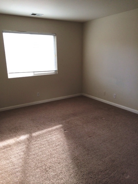 Building Photo - Coming Soon! Great 4 Bedroom Home in Gilroy, Close to Schools and Parks!