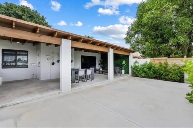 Building Photo - 2871 NW 204th Ln