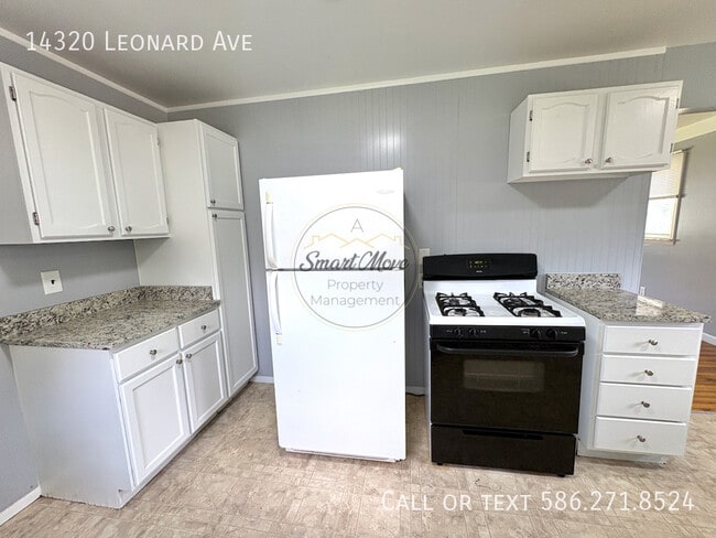 Building Photo - 14320 Leonard Ave