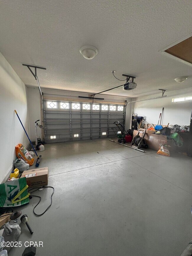 Building Photo - 4523 Bylsma Cir