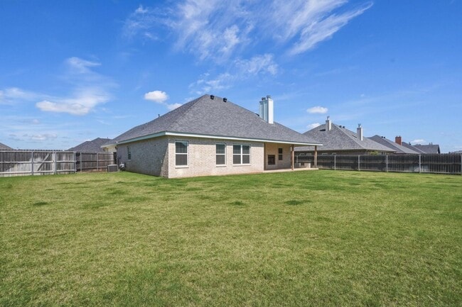 Building Photo - 6609 Desert Willow Tr