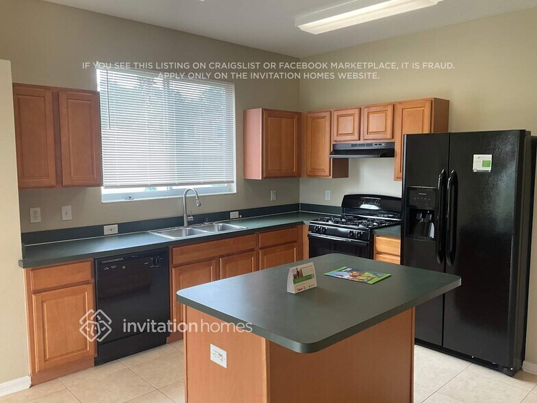 Building Photo - 4517 Mapletree Loop