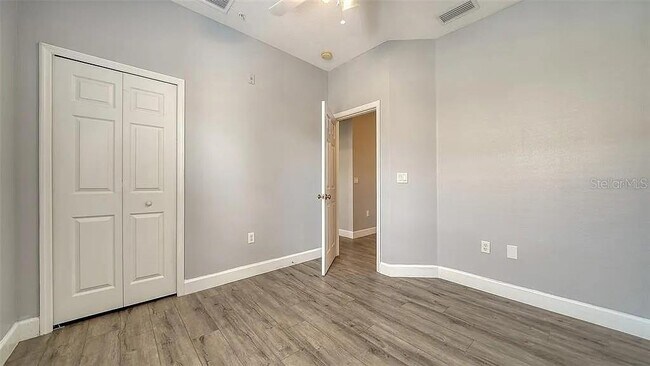 Building Photo - 7983 Limestone Ln
