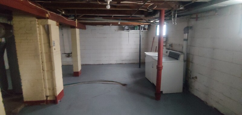 Building Photo - 1222 Kenilworth Ave