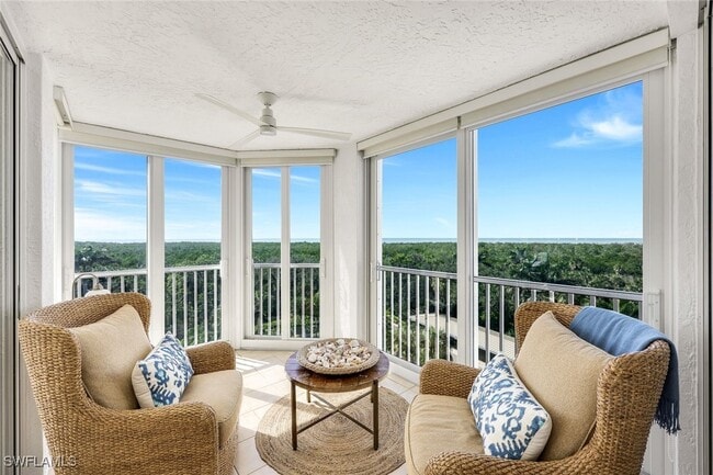 Building Photo - 6361 Pelican Bay Blvd