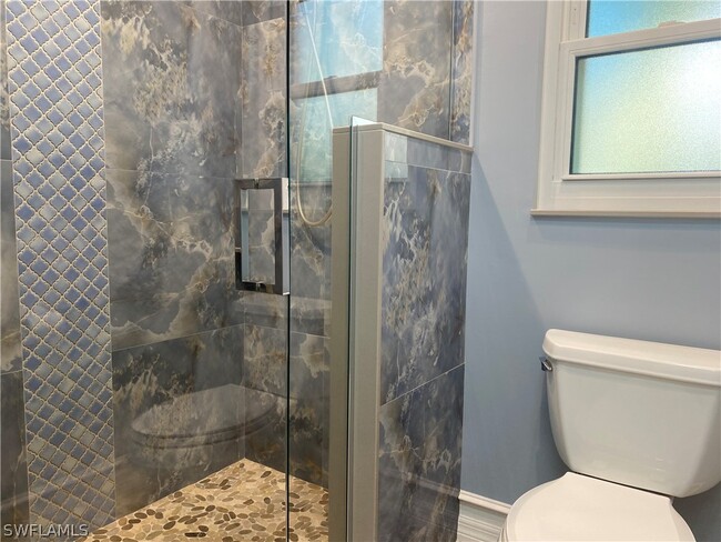 Building Photo - 71 Heritage Way