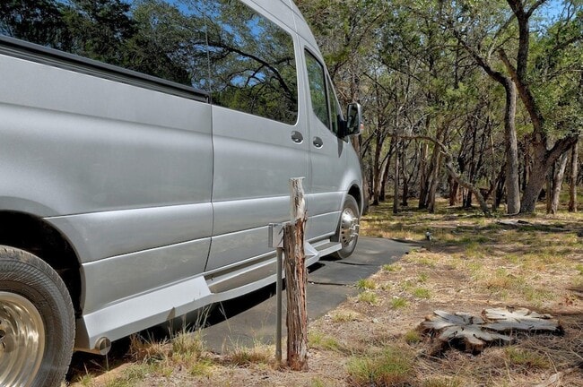 Building Photo - 4207 Deer Trail