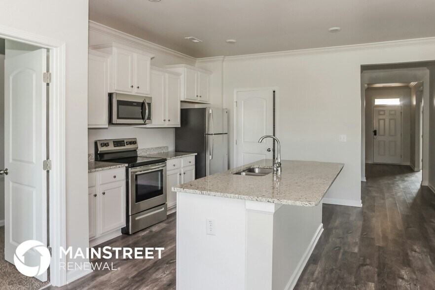 Building Photo - 14853 Norfleet Dr