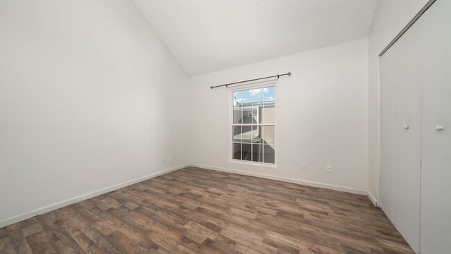 Building Photo - Two bedroom Condo Near Palmer Park with AC
