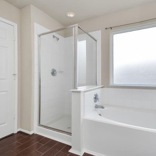 Building Photo - 2723 Oak Ridge Park Dr