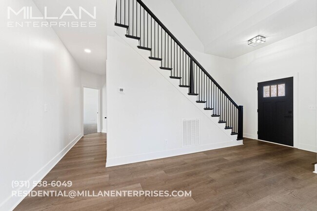 Building Photo - Luxury Modern Home with Covered Deck & Bonus Room - Enjoy Your First Month FREE with a 13-Month L...