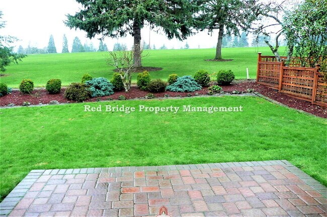 Building Photo - 19840 NW Quail Hollow Dr