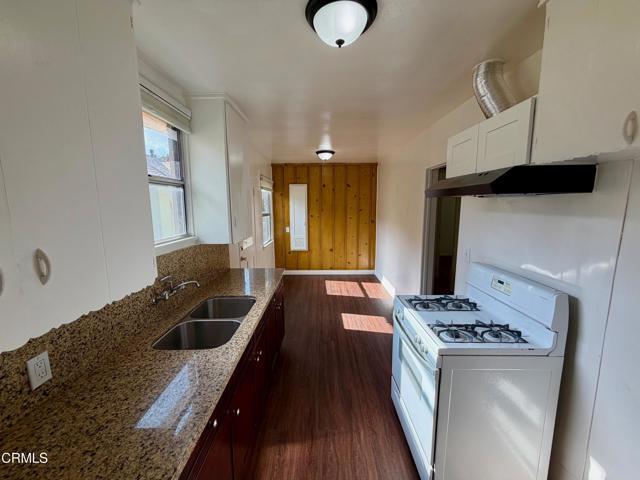 Building Photo - 718 Brent Ave