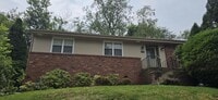 Building Photo - 3BR Ranch House for Rent in Upper St. Clai...