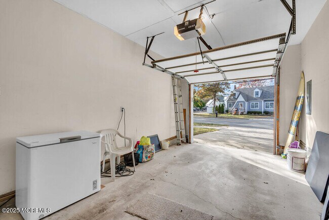 Building Photo - 1014 Beaver Dam Rd