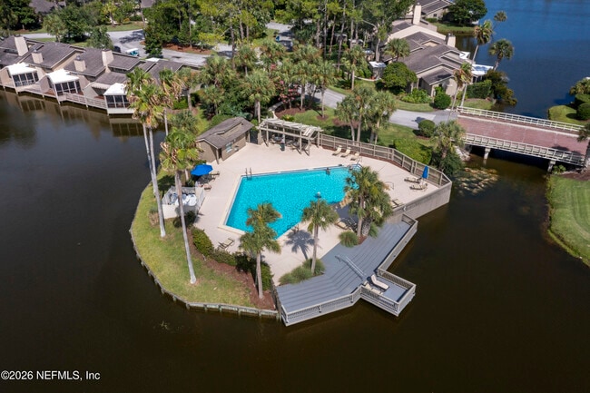 Building Photo - 9787 Sawgrass Dr E