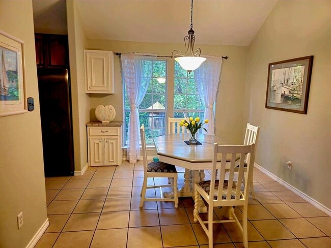 Building Photo - 199 Ulupau Cir