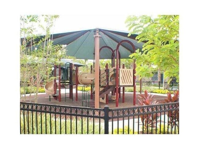 Building Photo - 3091 N Course Dr