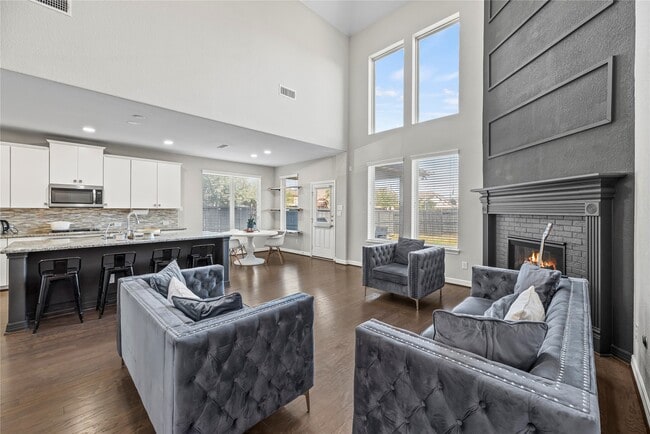 Building Photo - 9710 Messina Crest Ct