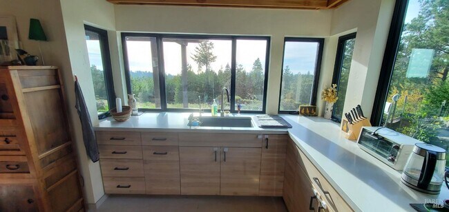 Building Photo - 34478 Iversen Rd