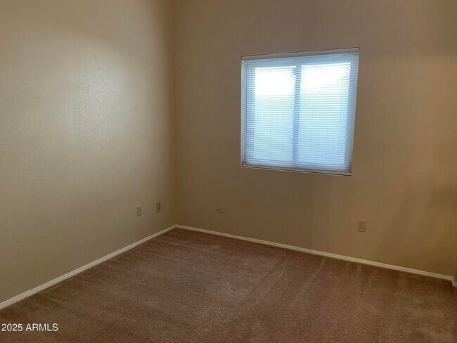 Building Photo - 4137 E Nighthawk Wy