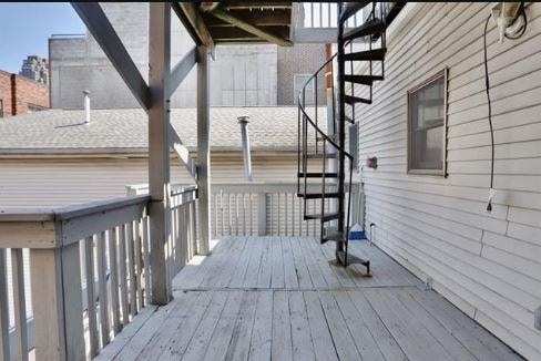 Building Photo - 136 Essex St