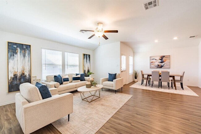 Building Photo - 322 Arnage Dr