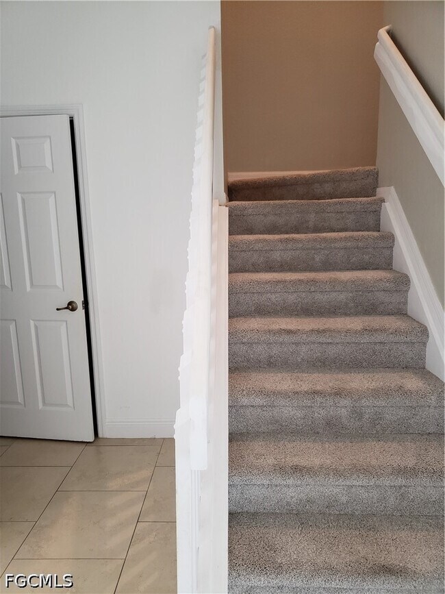 Building Photo - 17506 Cherry Ridge Ln