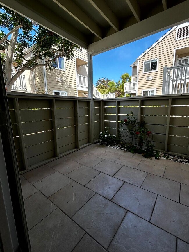 Building Photo - Condo in Niguel Terrace short walk to beach access