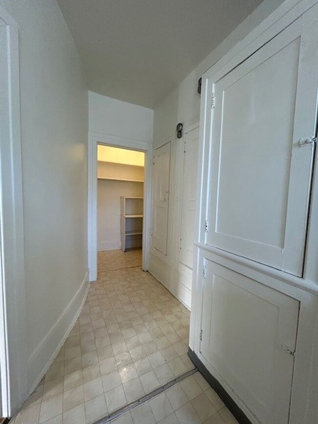 Building Photo - 2437 Shattuck Ave.