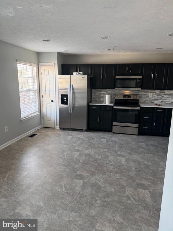 Building Photo - 4675 Harrier Way