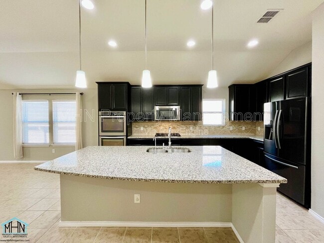 Building Photo - 12852 Laurel Brush