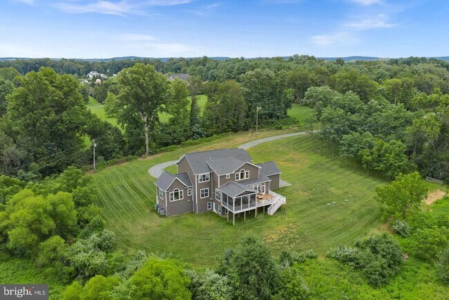 Building Photo - 38149 John Wolford Rd