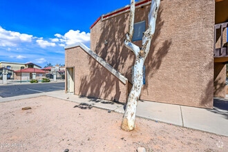 Building Photo - 2650 E McKellips Rd