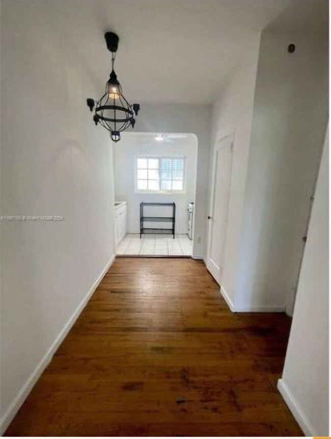 Building Photo - Lincoln Road Apartments