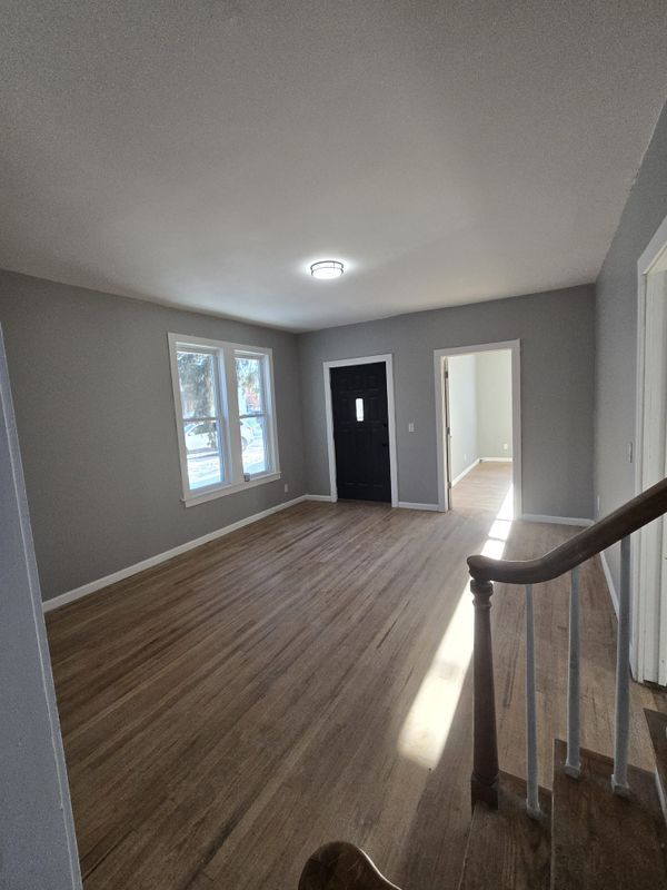 Building Photo - 715 Junction St