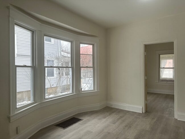 Building Photo - 85-87-87 Pullman Ave