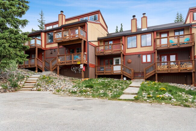 Building Photo - 97 Illinois Gulch Rd