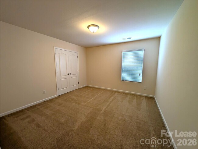 Building Photo - 8321 Kneller St