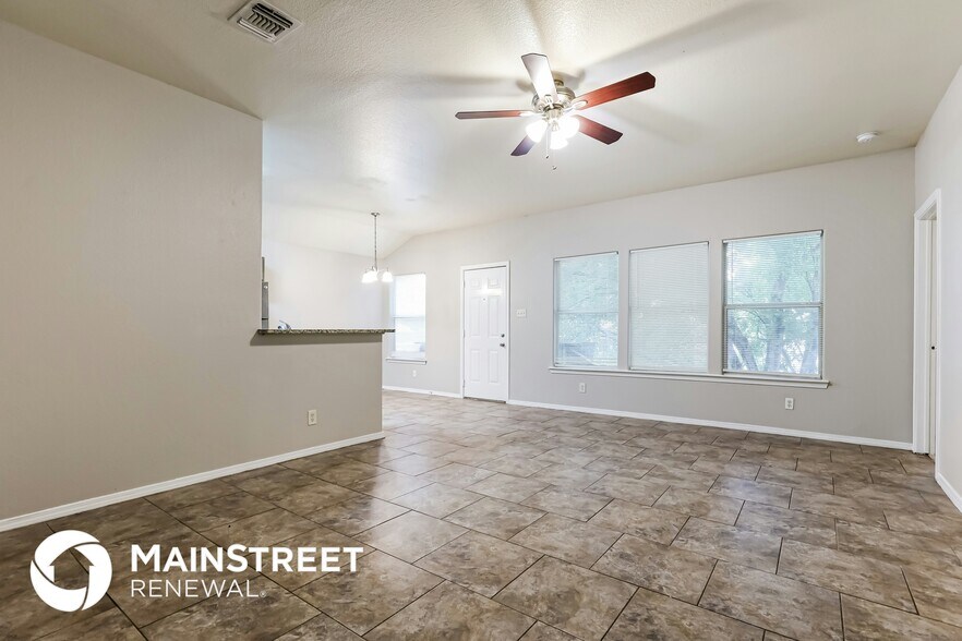 Building Photo - 7319 Trance Ln
