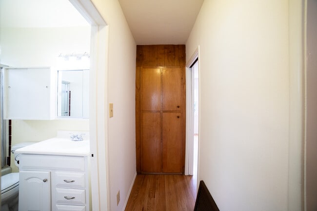 Building Photo - 2217 Addison Way