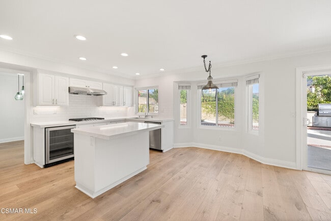 Building Photo - 5442 Alfonso Dr